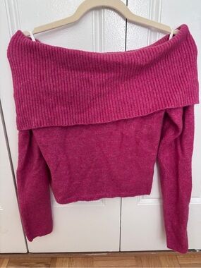 Aritzia Babaton Off-Shoulder pink sweater